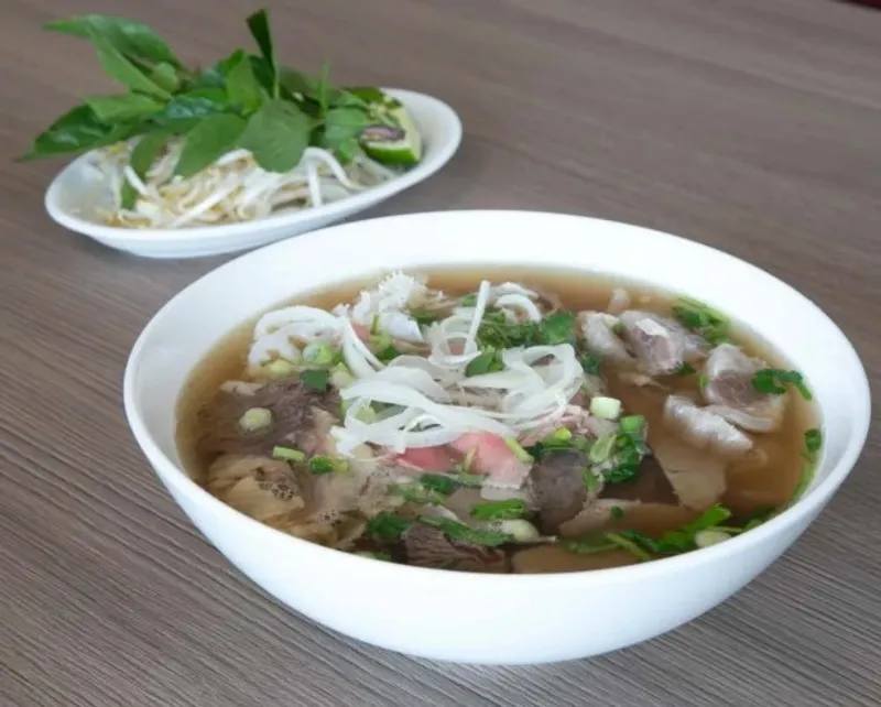 1. Eye-of-Round Steak, Flank, Fat Brisket, Soft Tendon, & Honeycomb Tripe