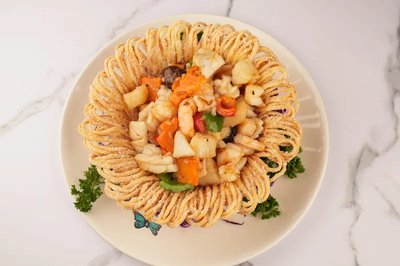 Seafood Trio in Nest