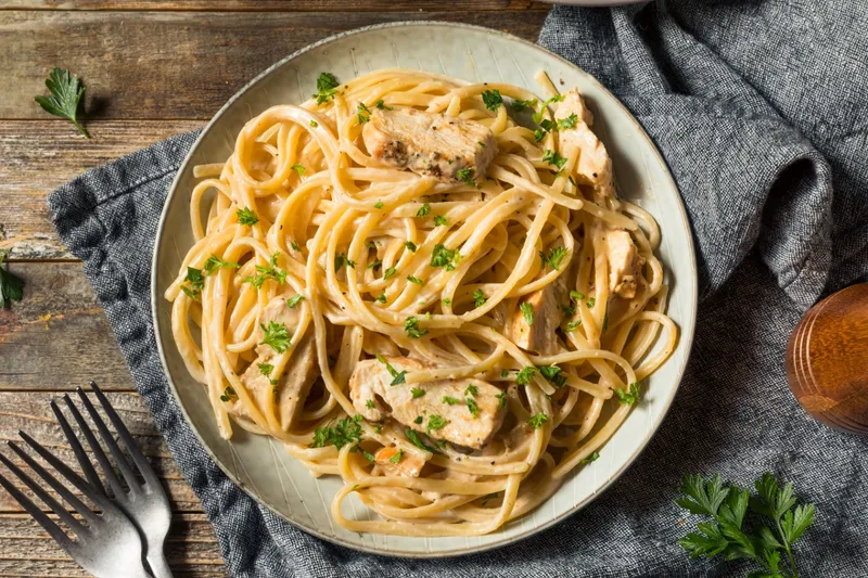 Fettuccine Alfredo