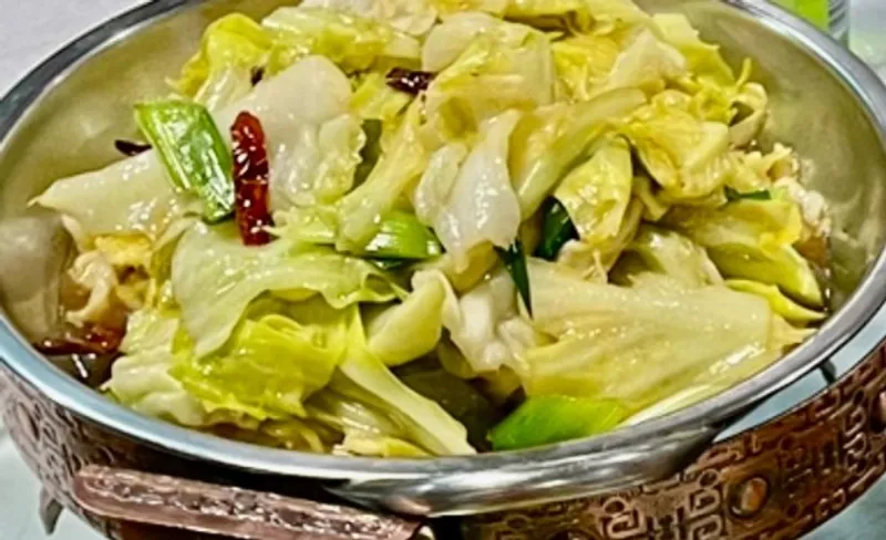 Hand-Torn Cabbage in Dry Pot