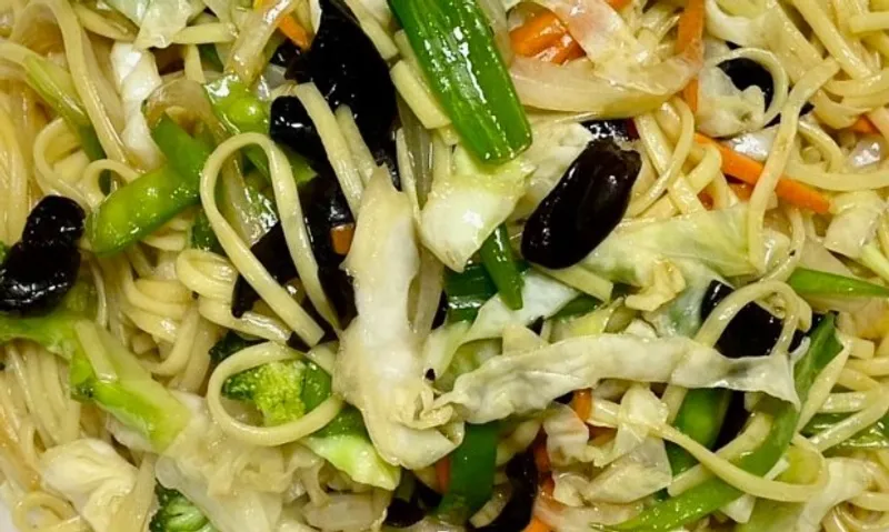 Vegetable Lo Mein