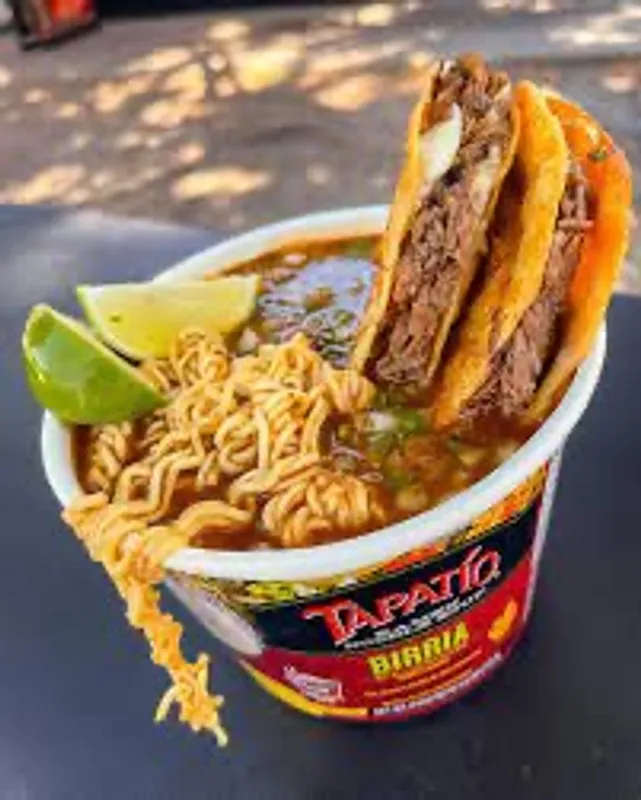 Birria ramen + taco