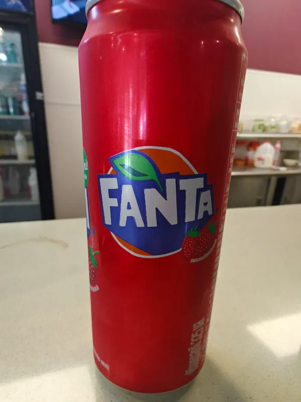 Fanta strawberry