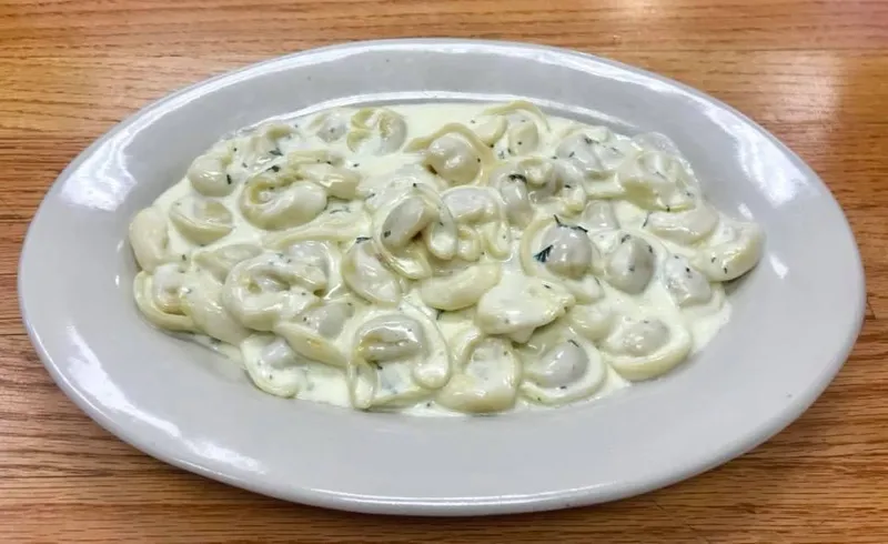 Tortellini Alfredo