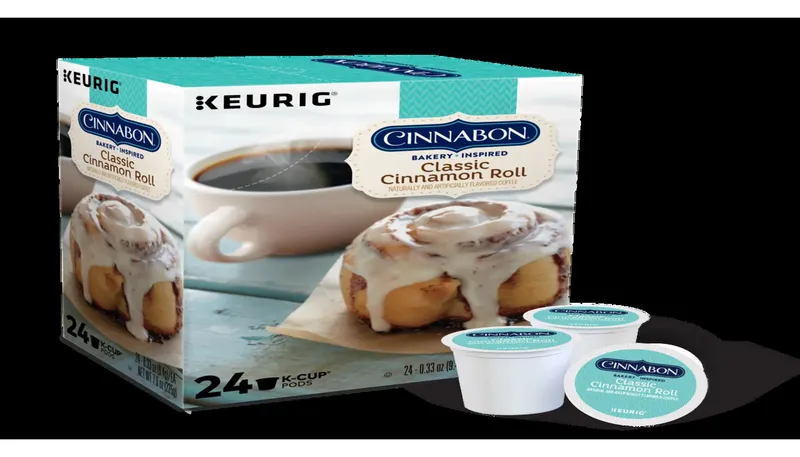 Cinnabon Classic Cinnamon Roll