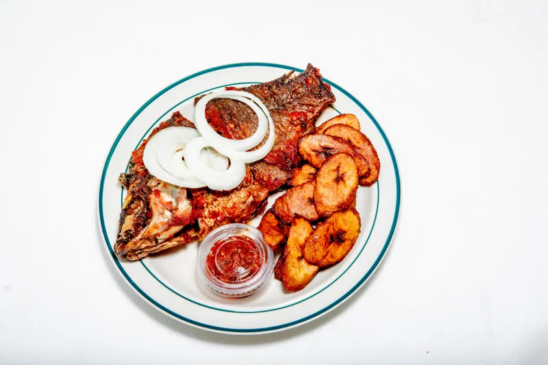 Whole Fried Tilapia With Plantains