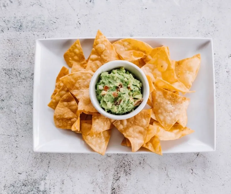 Chips with Guacamole