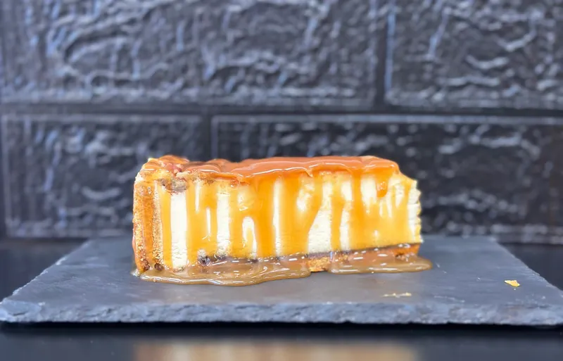 Caramel Fudge Cheesecake