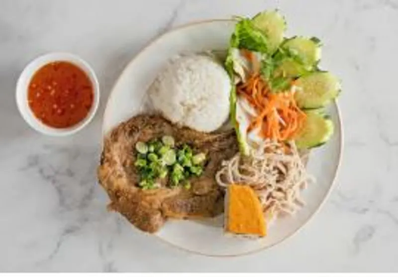 34. Combo Grilled Pork Chop / Com Suon Bi Cha