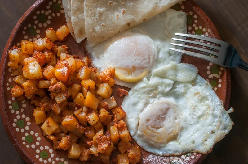 Huevos Con Chorizo