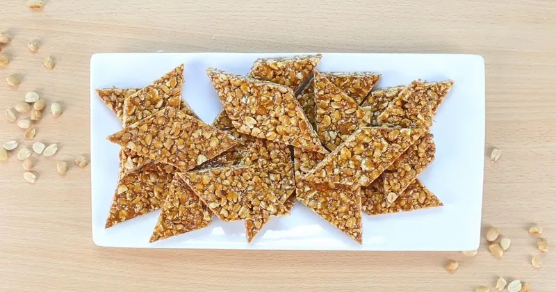 Nkate cake (Nut Brittle)