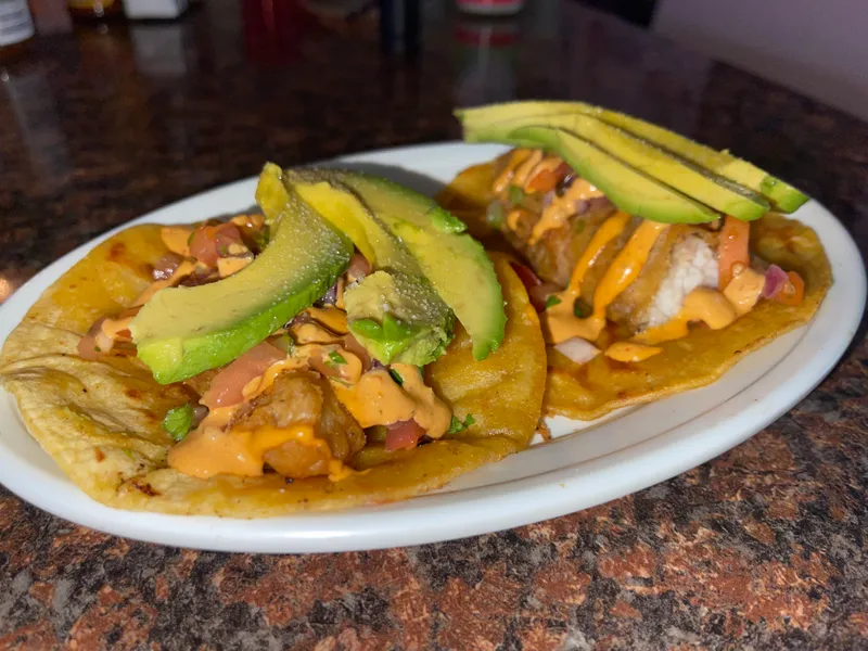 Tacos de Pescado/Fish Tacos