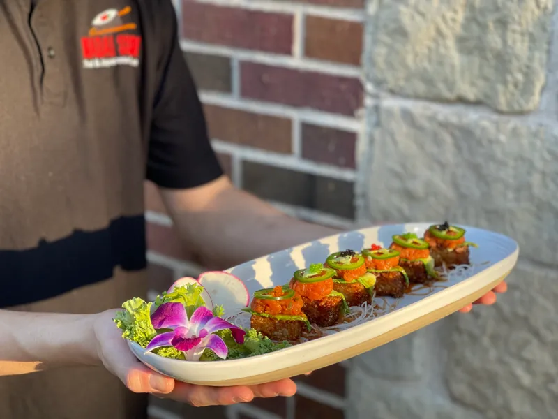 Crispy Rice w/ Spicy Salmon