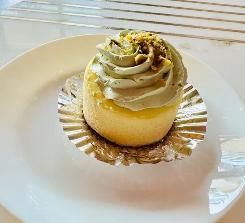 Pistachio Cheesecake