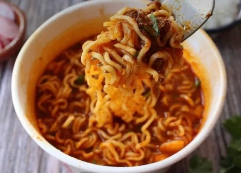 Ramen con quesabirrias