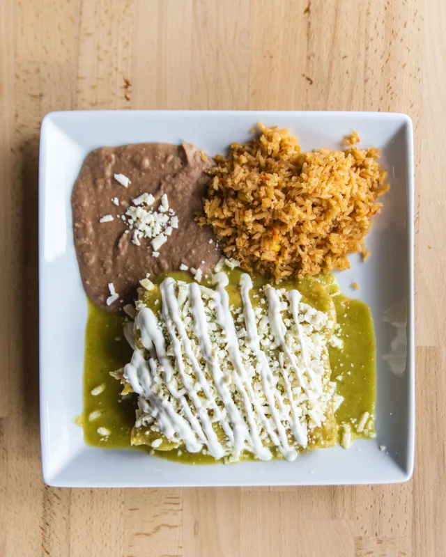 Enchiladas Verde