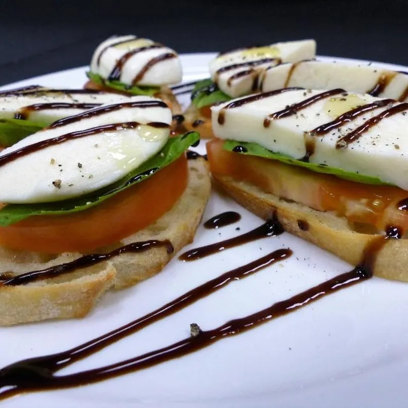 Caprese Bruschetta