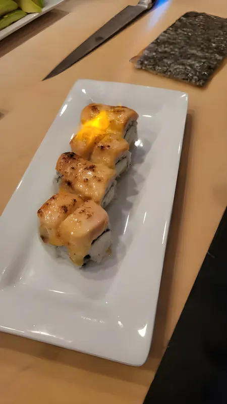 Alaskan BBQ Salmon Roll