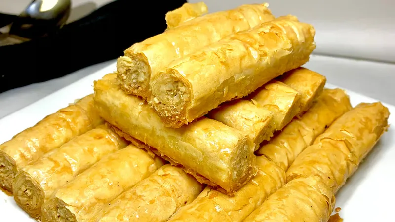 Cashew Lady Fingers (per piece)