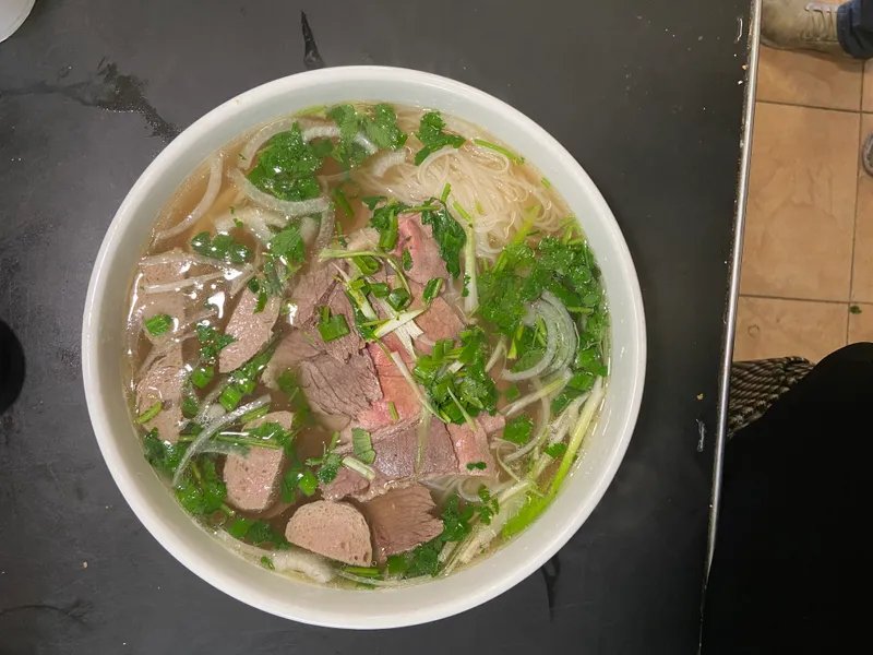 12. Special Beef Noodle Soup / Pho Dac Biet