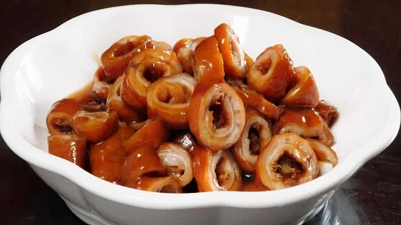 167 Braised Pig Intestines