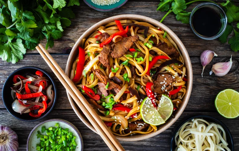 Popular Chicken Chow Mein for 2