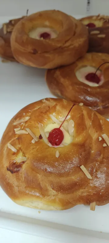 Danes de Relleno (Stuffed Danish)