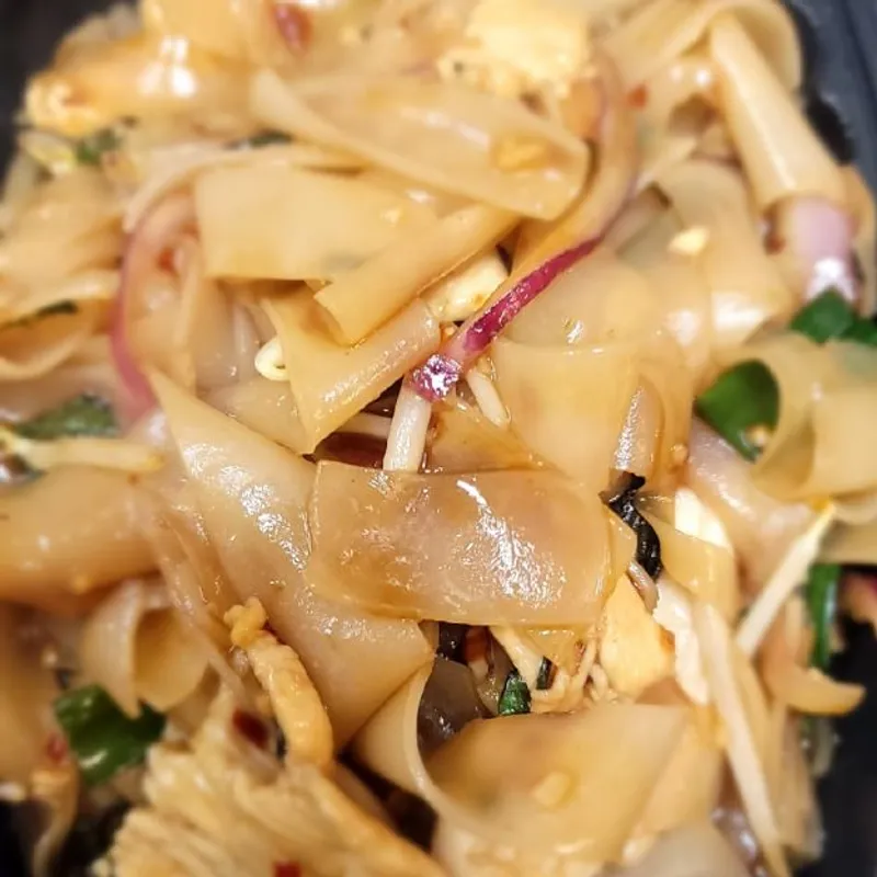 Drunken Noodles