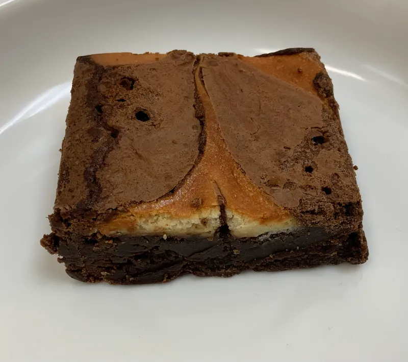 Cheesecake Brownie