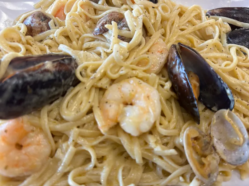 Seafood Alfredo
