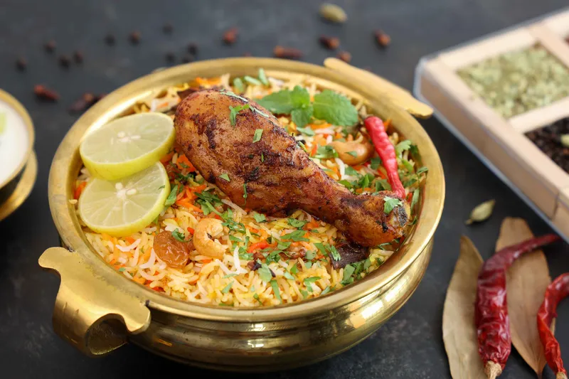 Hyderabadi Chicken Dum Biryani