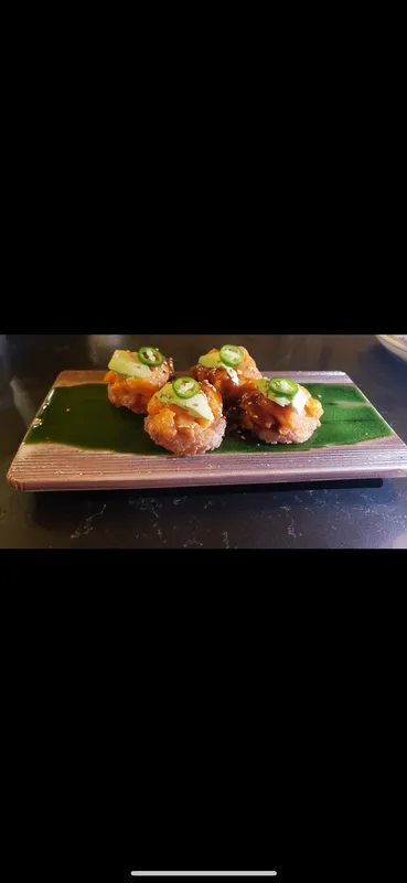 Crispy Rice Spicy Yellowtail