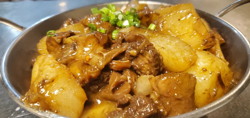 124 Beef Flank With White Radish