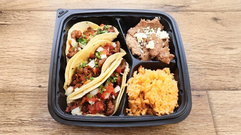 Smoked Carne Asada Taco Plates