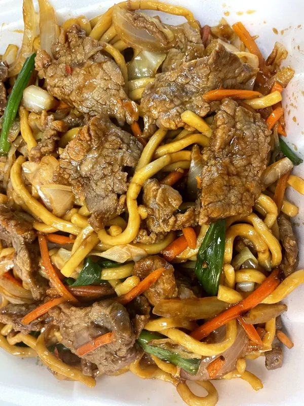 40. Beef Lo Mein