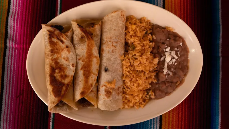 3 Burritos Plate