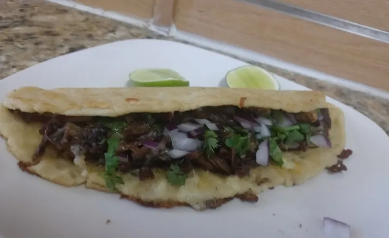 Lengua / Beef Tongue