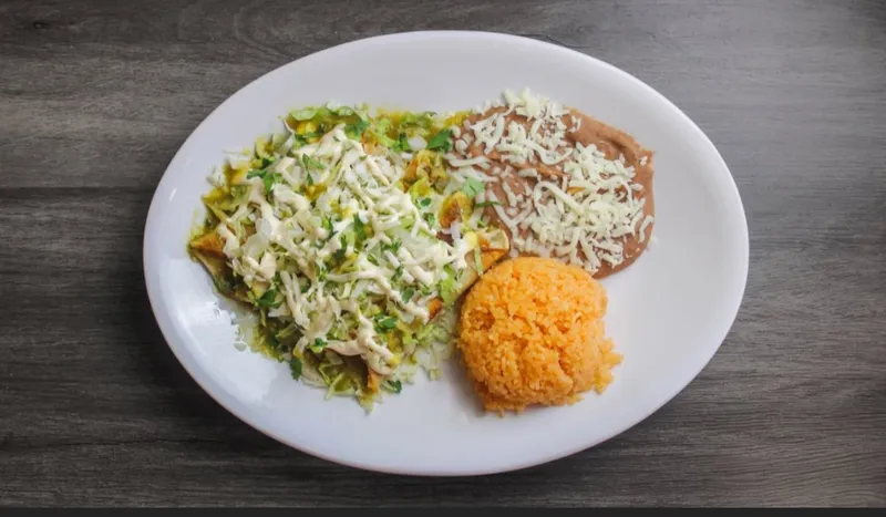 Tacos Dorados de Pollo/Chicken Golden Brown Tacos