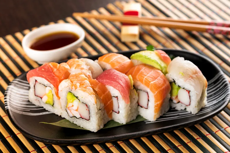 10J. Rainbow Roll