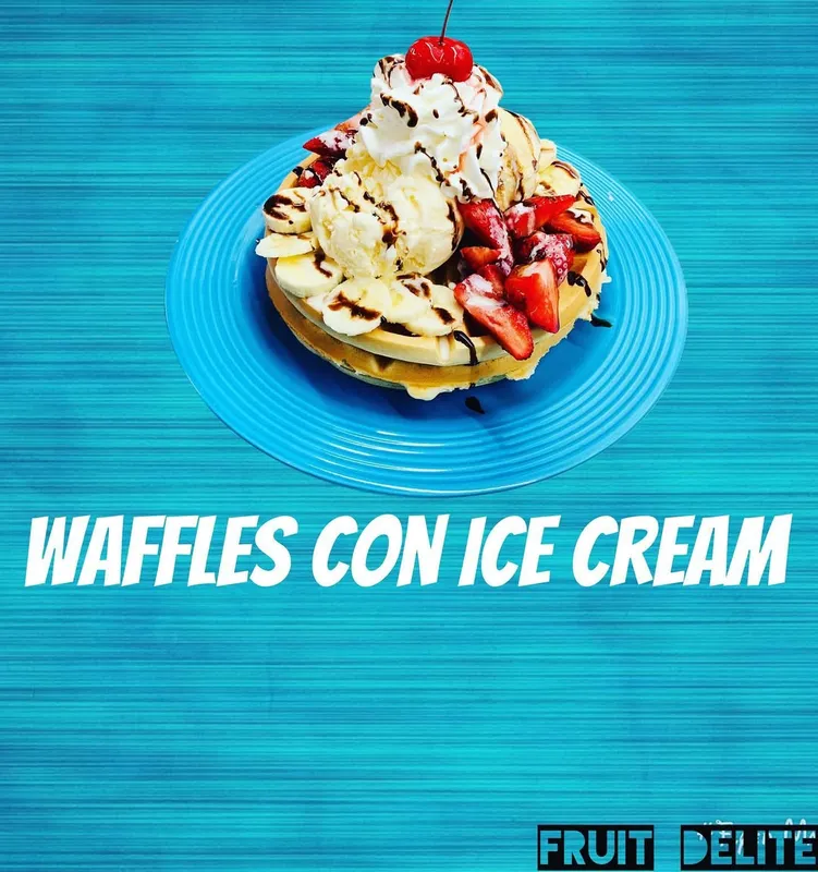 Waffles Con Ice Cream with 1 Scoop and 1 Waffle