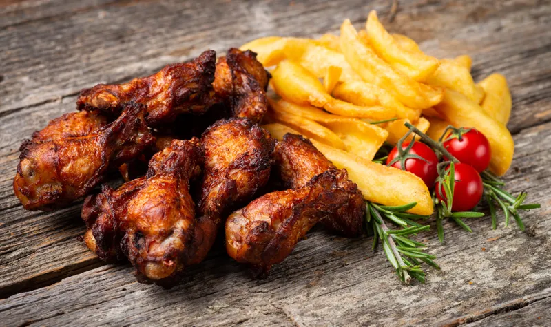 Combo - Wings (6 Pcs) With Fries