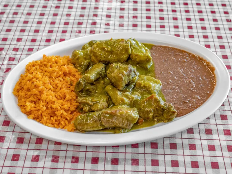 Costillas De Puerco En Salsa Verde