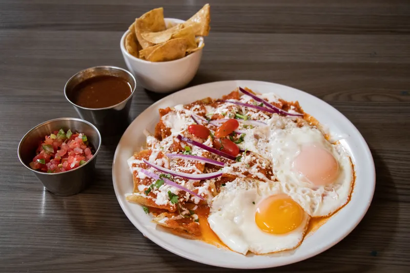 Chilaquiles Rojos
