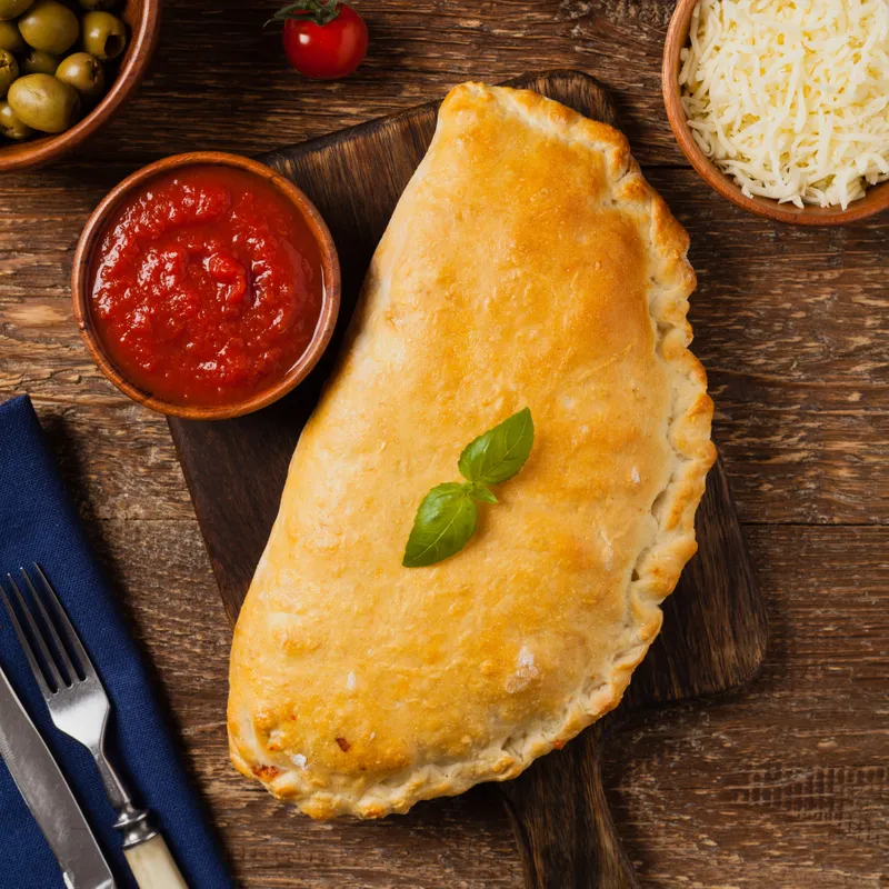 Medium Calzone