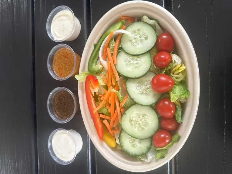 Minne’s Garden Salad
