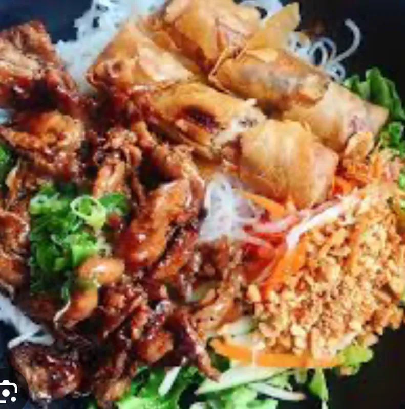 B65. Bun Thit Nuong Cha Gio (Grilled Pork & Egg Rolls)