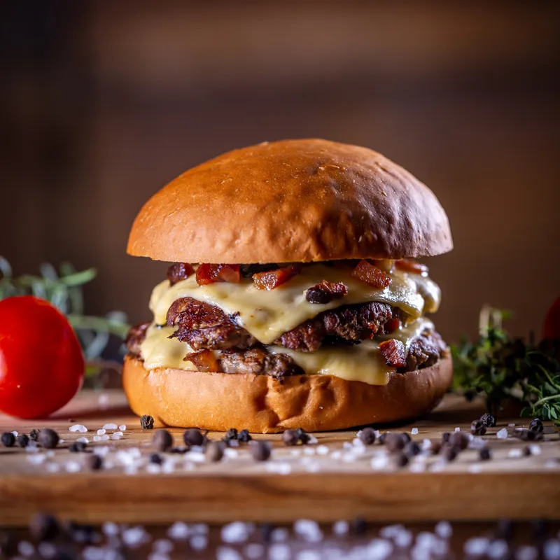 Bacon Cheeseburger