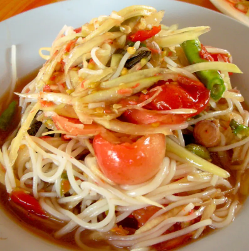033A: Papaya Salad | Som Tum Thai