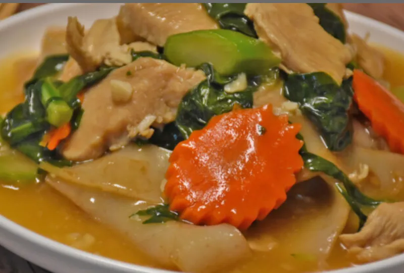 093. Lard Nar Noodle