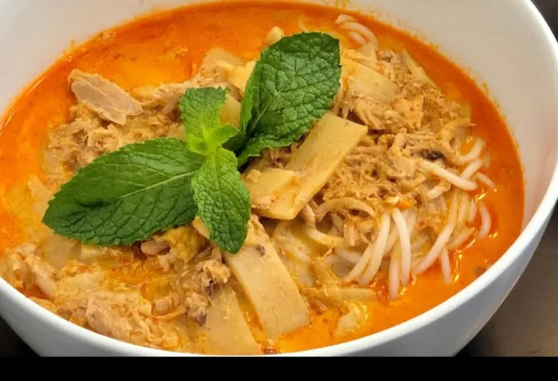 Khao Poon